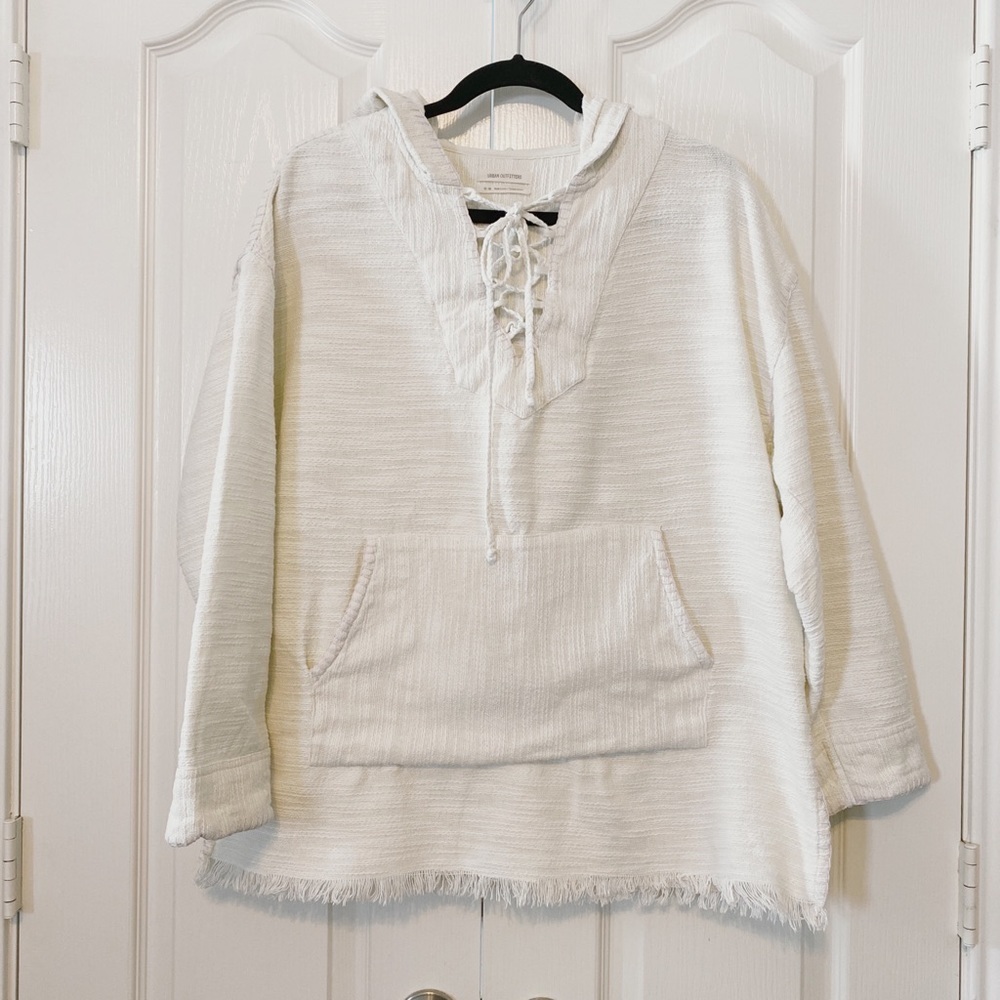 Woman’s Urban Outfitters Tyler Hoodie Lace Up Sweatshirt Size Medium Ivory